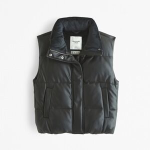 Abercrombie & Fitch Black Puffer Vest